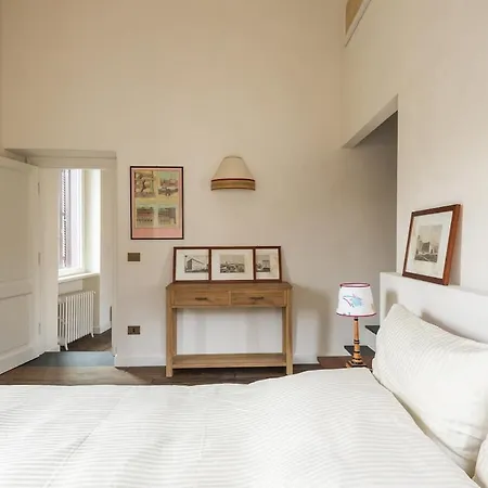 Trastevere Luxury Panoramic Terrace 아파트 *